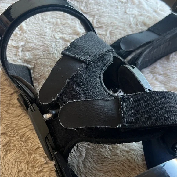 Breg Fusion Custom Right Knee Patellar Brace Air Tech Adjustable Black - Picture 4 of 4